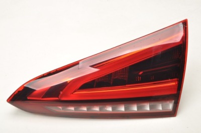 Mercedes w177 лампа права задня w кришка hb a1779062000 фото №1