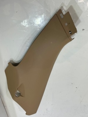 Захист стійка ліва luxorbeige porsche cayenne ii 7p5 7p0867765d фото №1