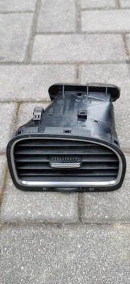 РЕШЕТКА ВОЗДУХОВОДА ПРАВОЕ 5K0819710D VW GOLF VI 08-13R