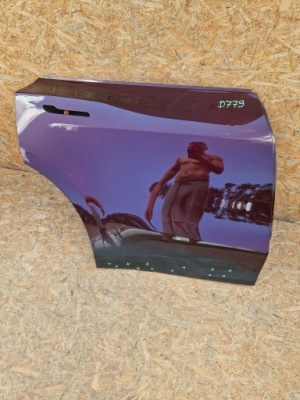 Tesla model y my 20- дверь правый  задняя правое  задняя 1493600-00-a фото №1