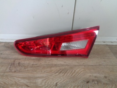 Alfa romeo giulietta лампа задня права w кришка 1306 фото №1
