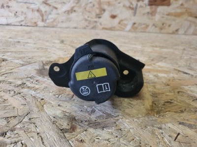 Bmw 5 f10 f11 f12 патрубок заливной 7591692 фото №1