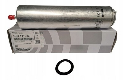 Фильтр топлива bmw,mini оригинальный номер 13327811227 фото №1