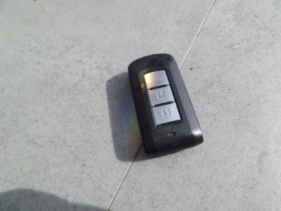 Mitsubishi asx 2012 ключ pilot оригинал фото №1