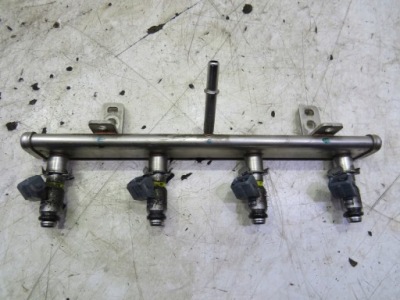 Молдинг упорскування форсунки renegade 1.4 15052a00742 фото №1