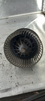 Вентилятор отопителя ford focus 1.8tdc i 06r фото №1