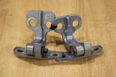 Петли дверь левый задняя jaguar xf x250 jjz фото №1