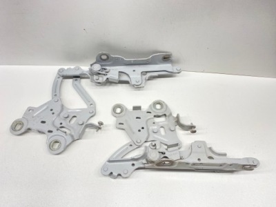 Кронштейн петля капот правый левый bmw x1 f48 фото №1