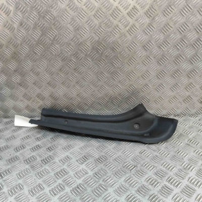 Защита ниша багажника правая mercedes gle w166 фото №1