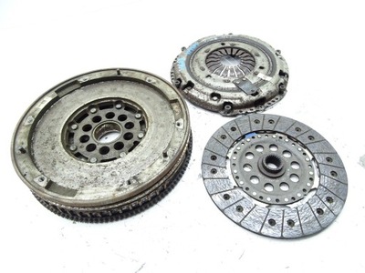 Зчеплення повний притиск volvo v40 v60 ii 2.0d 31492036 фото №1