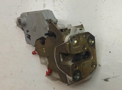 Замок левый задний дверь nissan primera фото №1