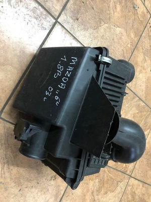 Mazda 6 1.8b 03' корпус фильтра воздуха фото №1