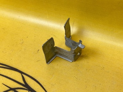 Ушко кронштейн кронштейн радио porsche 911 997 фото №1