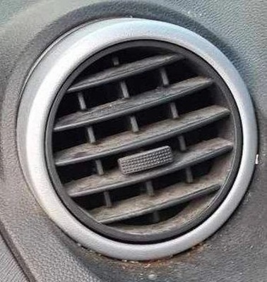 RENAULT KANGOO II RESTYLING DEFLECTOR DE VENTILACIÓN IZQUIERDA  