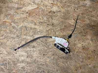 Замок двері лівий перед передній mb c-klasa w204 фото №1