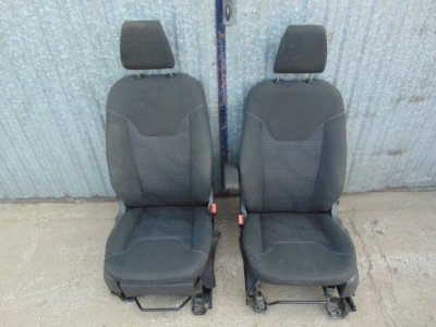 Сиденья сиденье перед правый + левое  ford transit courier фото №1