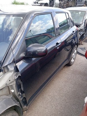 Suzuki swift mk6 5d двері ліва передні перед голий фото №1