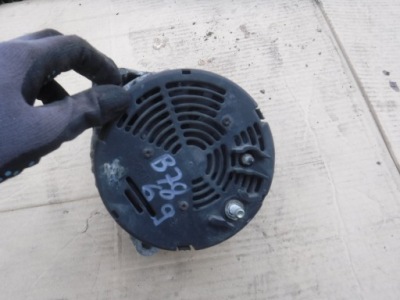 Генератор mercedes ml s-klasa e-klasa 0101548102 фото №1