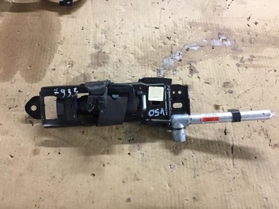 Volvo v50 натягувач сидіння правий патрон фото №1