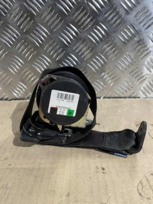 Opel zafira c pas безопасности 3 ряд 619228400c фото №1