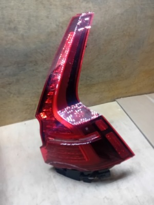 Volvo v60 ii 2 2018- лампа задняя правая правый задняя 32291359 ÷ фото №1