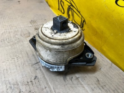 Кронштейн кронштейн подушка двигателя mercedes gl x166 4.7 v8 фото №1