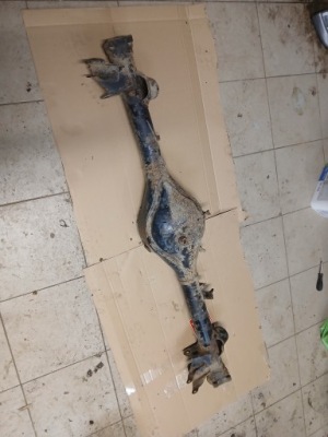 Suzuki vitara i 1.6 балка моста , корпус мост фото №1