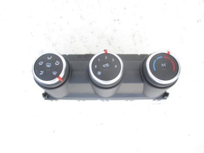 Renault clio v панель керування вентиляція 19-23 rok фото №1