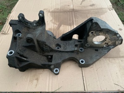 Audi a4 b8 кронштейн генератора 03l903143h фото №1