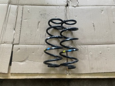 2x пружина підвіска задній задня комплект mercedes w177 a-klasa фото №1