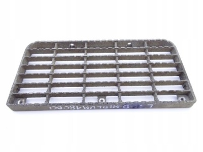 Renault midlum 00-06 dci решітка бардачка лівий dół фото №1