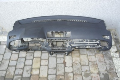 Skoda fabia iii 3 pulpit полка приборная панель консоль приборная панель pas ремни фото №1