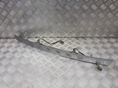 Молдинг крышки kia carens ii фото №1