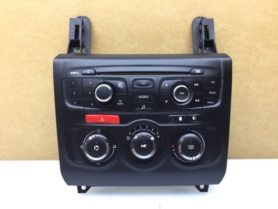 Citroen c4 ii панель керування радіо кондиціонера фото №1