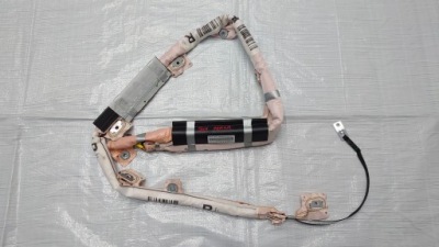 Suzuki sx4 s cross шторка безопасности правая фото №1