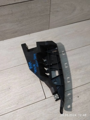 8501. taycan направляющая бампер правый 9j1807254 фото №1