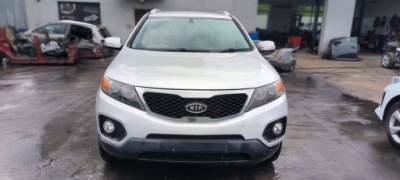 Капот кришка двигуна kia sorento ii 3d фото №1