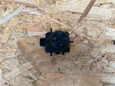 Переключатель регулировки сиденье перед infiniti q30 фото №1