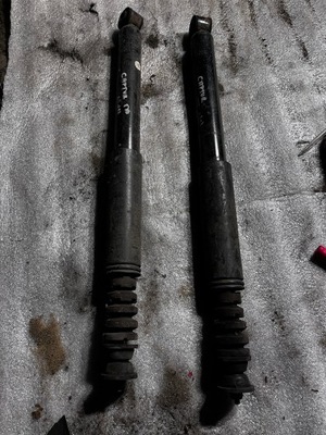 61 renault captur i амортизатор задній задня 562105955r фото №1