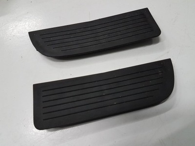 Заглушка гумка обшивка ліва jaguar xf x250 lift 11- фото №1