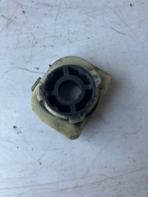 Кронштейн кронштейн отбойник подрамник левый перед citroen c4 picasso ii фото №1