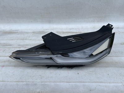 Hyundai santa fe iv 18 - лампа led левая оригинал 92207-s1000 фото №1