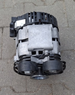 Audi a4 a5 q5 a6 q3 a3 генератор 06l903018g 230a фото №1