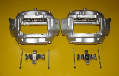 Супорти гальмівні лівий правий перед mercedes sl v 5 r230 w230 330/32mm 01-11 фото №1