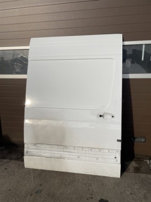 Двері праве зсувні h2 білий mercedes sprinter 907 910 18-23r фото №1