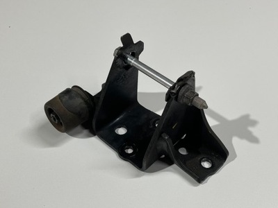 Toyota verso 09- d4d кронштейн двигуна ліва фото №1