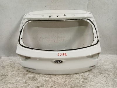 Крышка багажника задняя крышка багажника kia stonic 17- фото №1