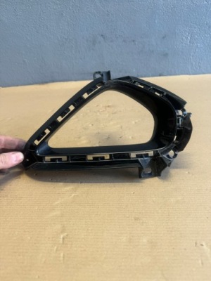 Kia xceed x-ceed рамка лампа лампи ліва задня 2019- 86661-j7ca0 фото №1