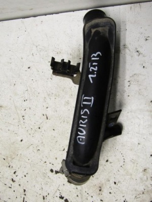 Патрубок шланг трубка повітря 1.2 d-4t toyota auris ii kombi lift 17360-47010 фото №1