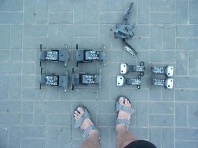 Trafic iii 2017r петля петлі двері капот фото №1